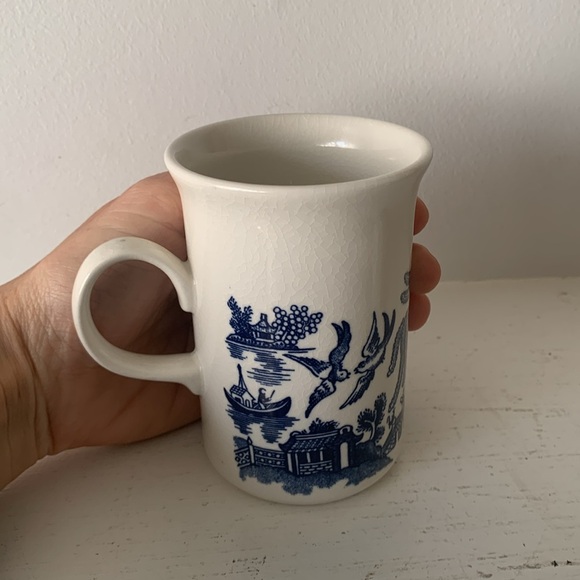 Churchill Blue Willow Coffee Mug White & Blue Made in England - Picture 7 of 10